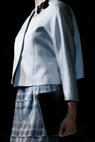 Look 33